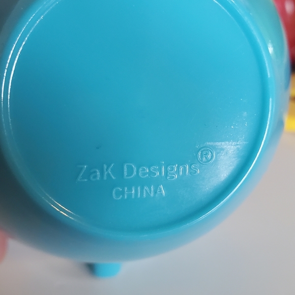 🔥 SOLD Cute Colorful Kitchen Set - Picture 6 of 7